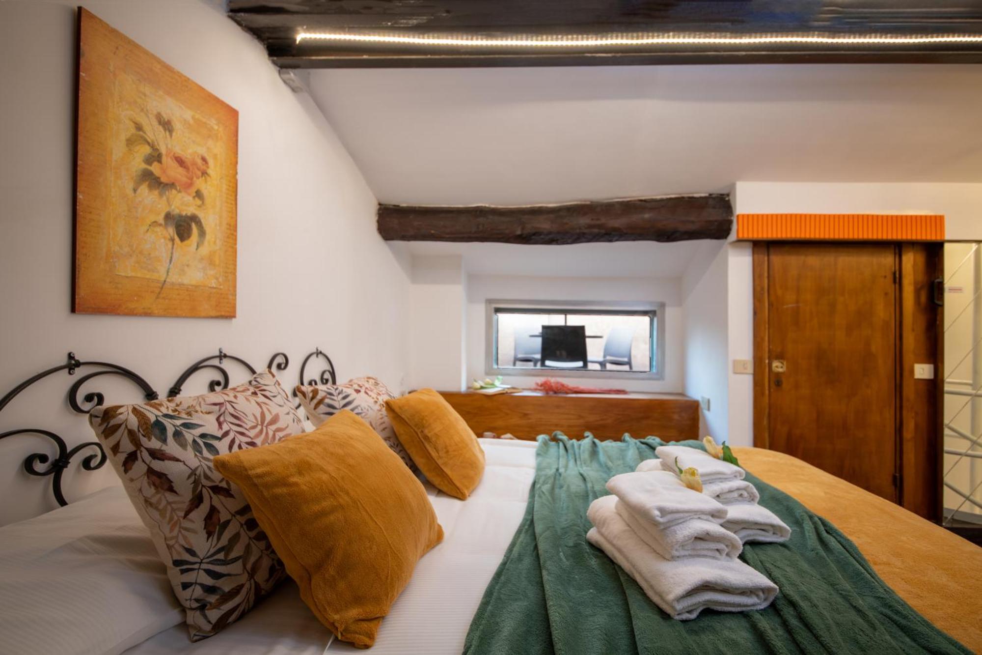 Apartment Romantica Bocca Della Verita Rom